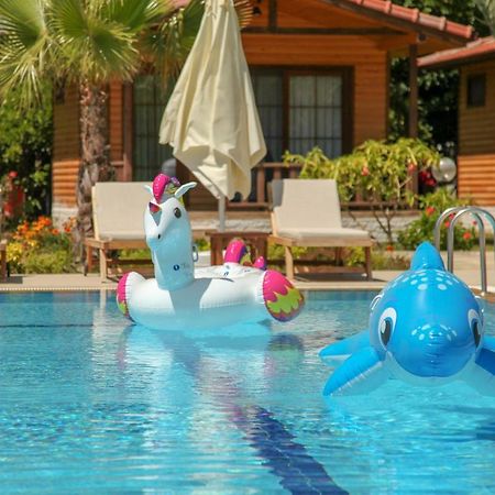 Dolunay Apart Hotel Чирали Екстериор снимка